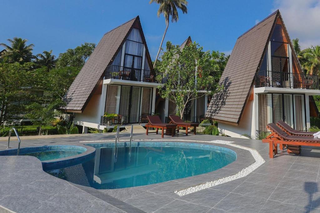 A-frame chalet suite with pool